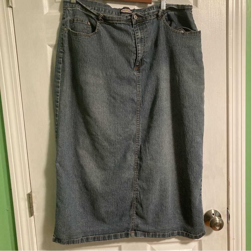 zoey beth denim maxi skirt size 2X